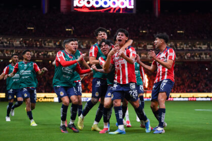 Chivas Remontaron Akron Avanzaron Semifinales