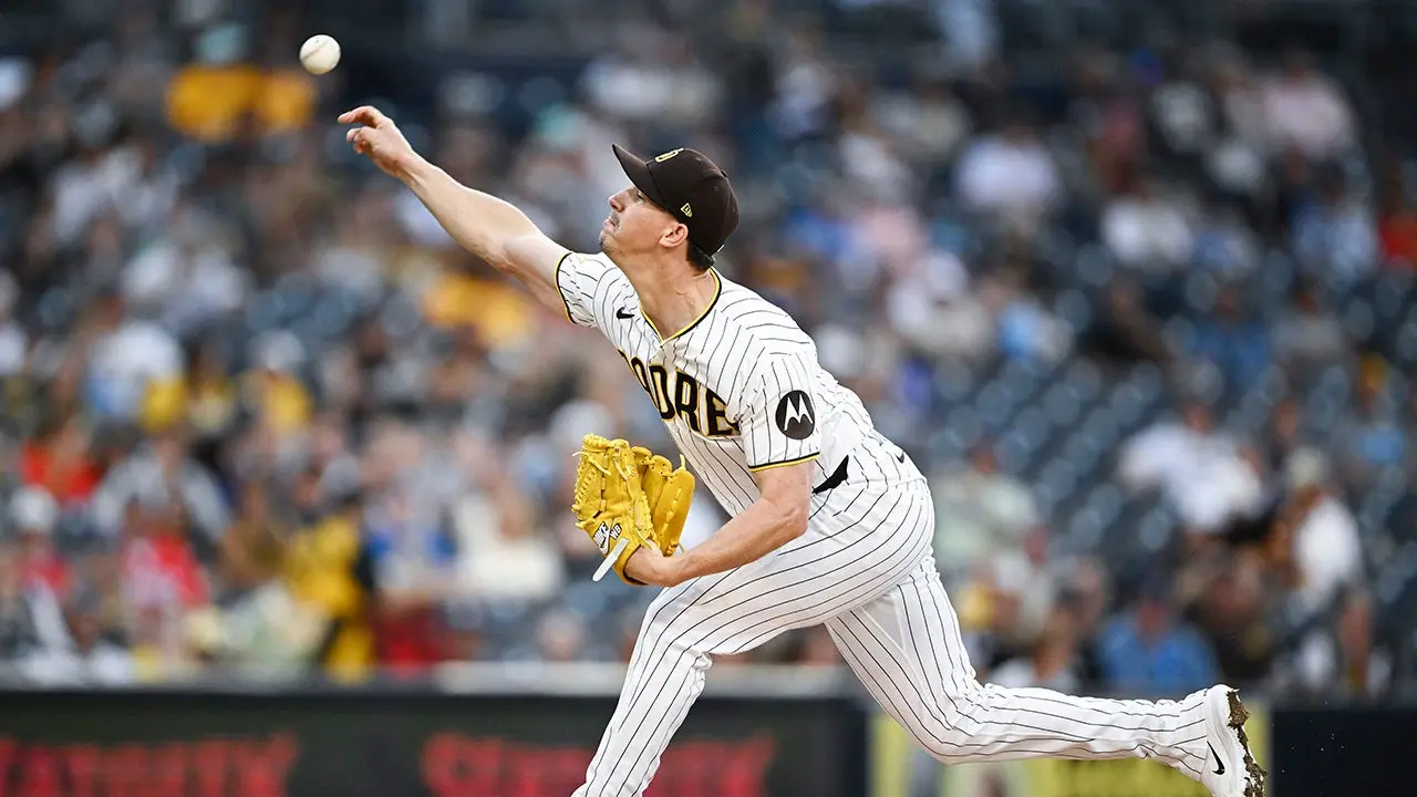 Buehler debuta mientras Padres y Mets inician serie