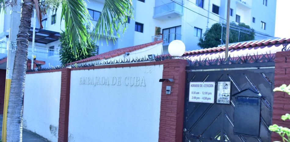 Cancilleria dominicana expulsa a nueve diplomaticos cubanos