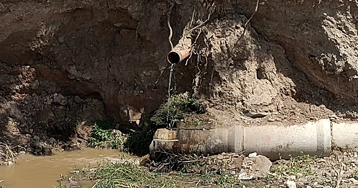 Confirman vertidos fecales en un rio de Granada que afectan a vecinos