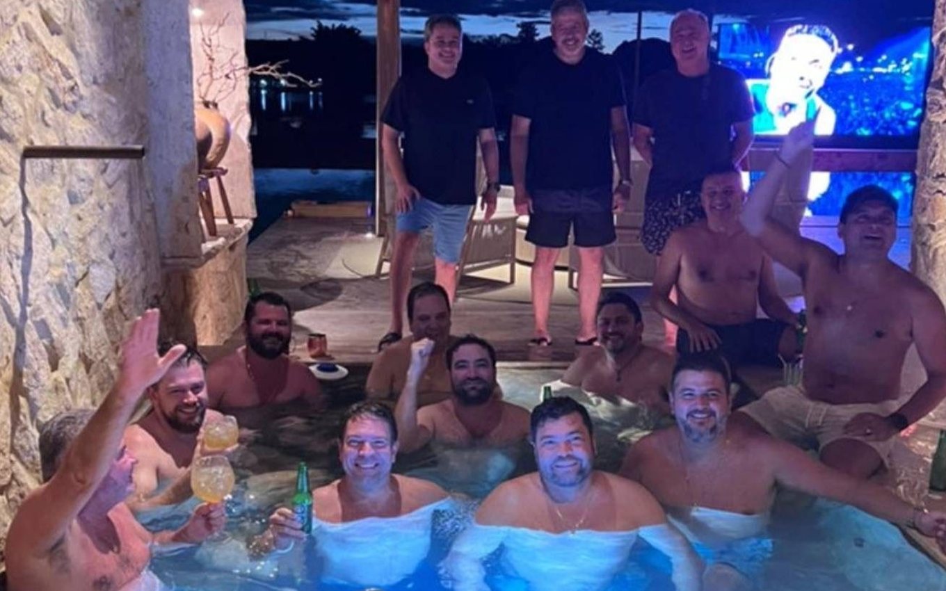 En la piscina con el Grupo Selecto