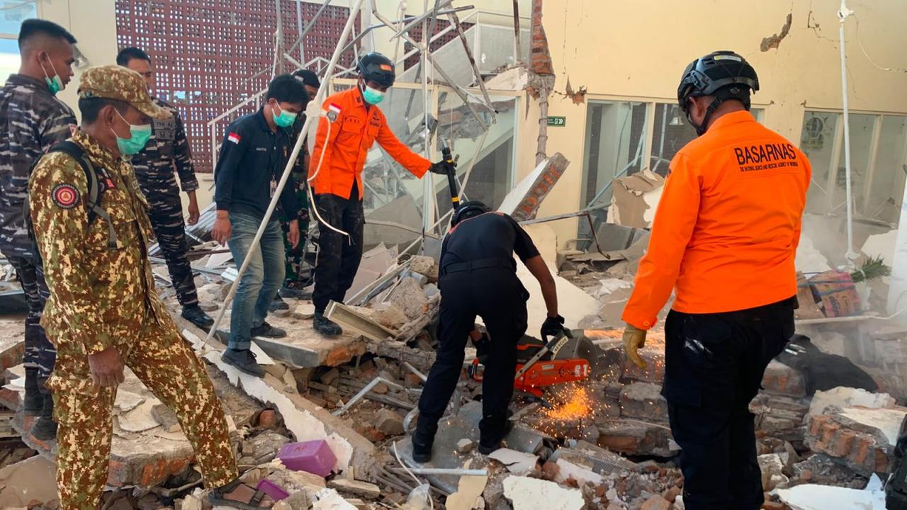 Fuerte terremoto sacude el este de Indonesia