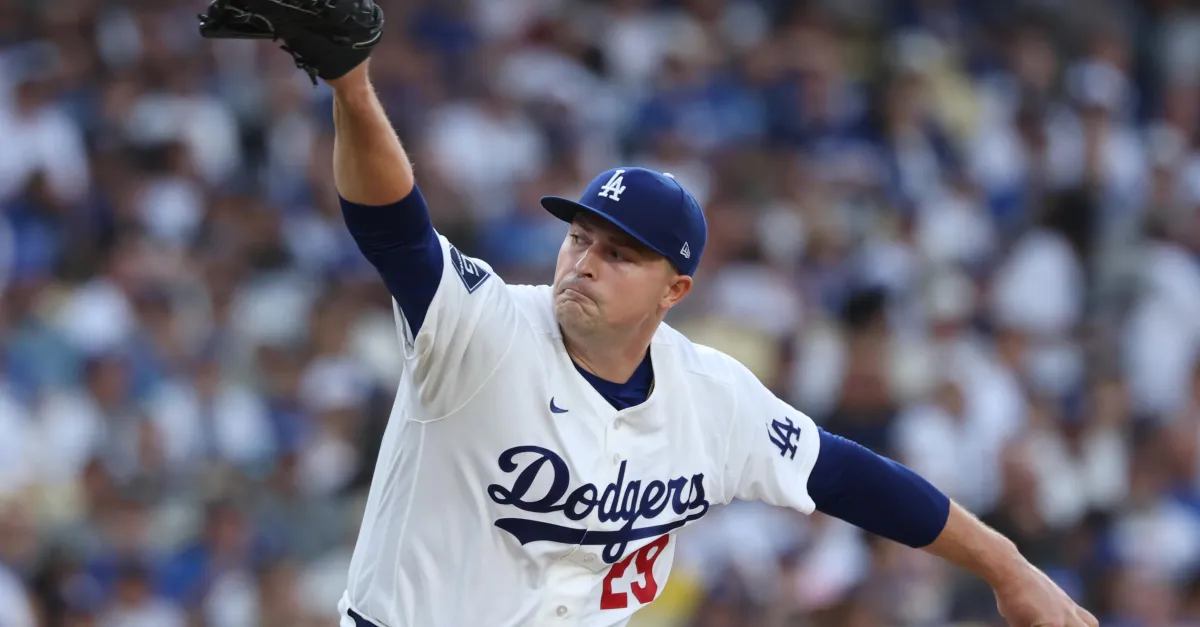 Los Dodgers remontan y vencen a los Royals en casa