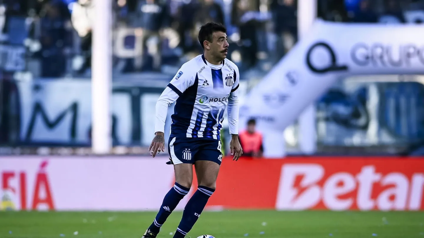 Racing va por un defensor del Talleres de Sampaoli