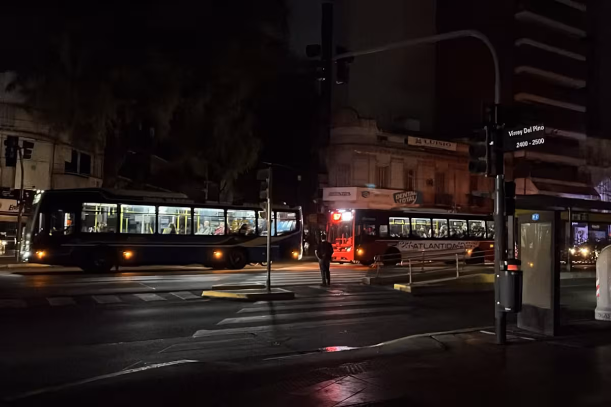 Apagón masivo en el AMBA afecta a miles